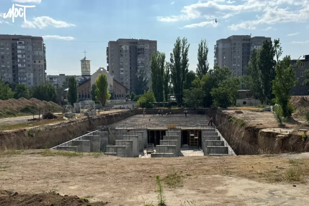 Арештували квартиру екскерівника «Тенсенс» у справі про розкрадання 5,66 млн грн на підземній школі в Херсоні