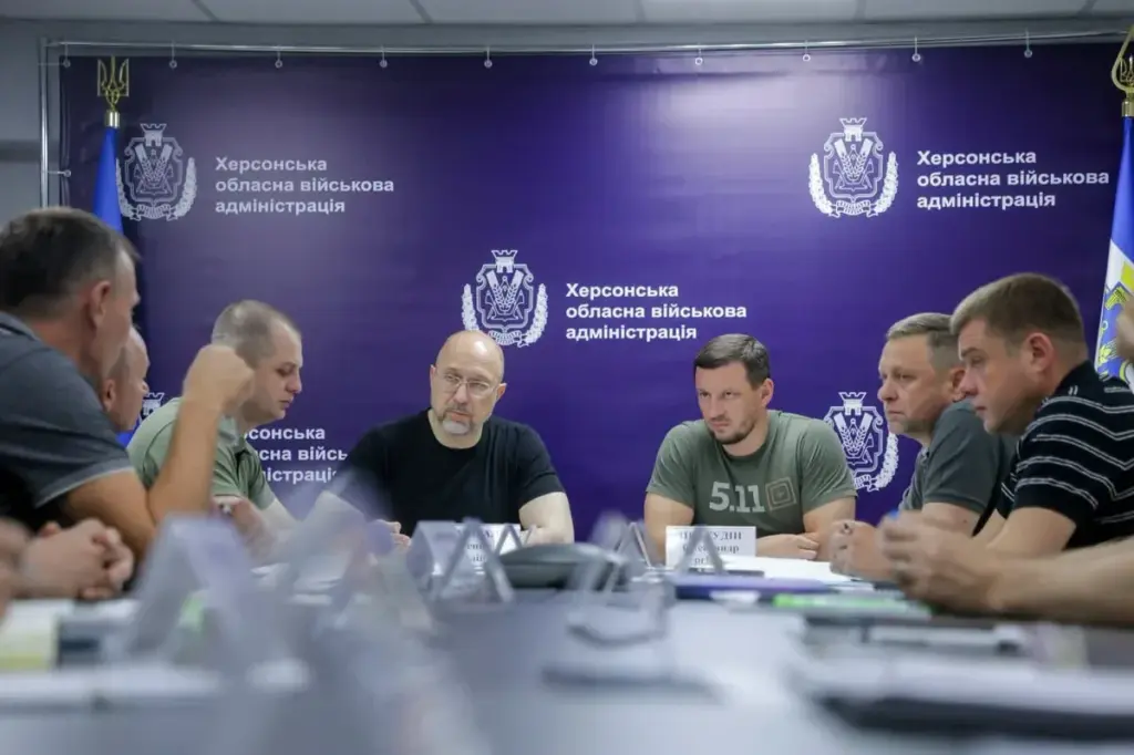 Денис Шмигаль обговорив підготовку Херсонщини до зими з керівництвом області