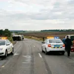 Аварійні служби на трасі Одеса-Київ після зіткнення вантажівки і маршрутки
