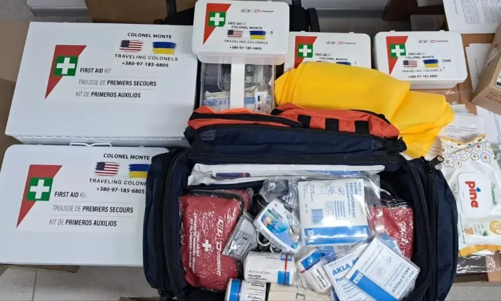 Голопристанська МВА передала аптечки воїнам на Херсонщині