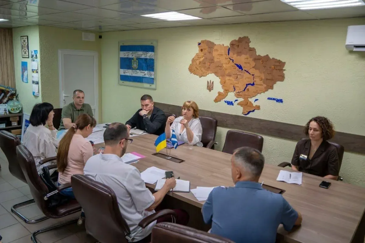 Ярослав Шанько на нараді з медиками Херсона, обговорюють профілактичні обстеження та ВЛК 4