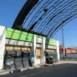 Пошкоджена автозаправна станція на Херсонщині після обстрілів РФ