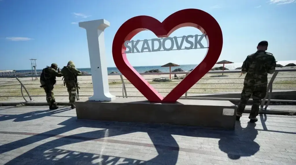 Окупанти планують звести величезний логістичний комплекс у Скадовську
