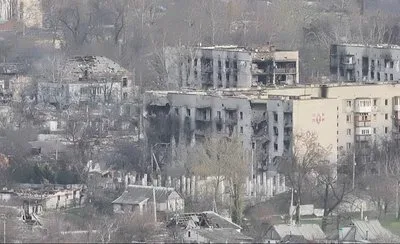 Житлові будинки в Олешках, що постраждали від обстрілів, з ознаками руйнування та пошкоджень 2