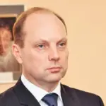 Дмитро Лубінець розслідує мобілізацію директора Херсонського ліцею Артема Кияновського