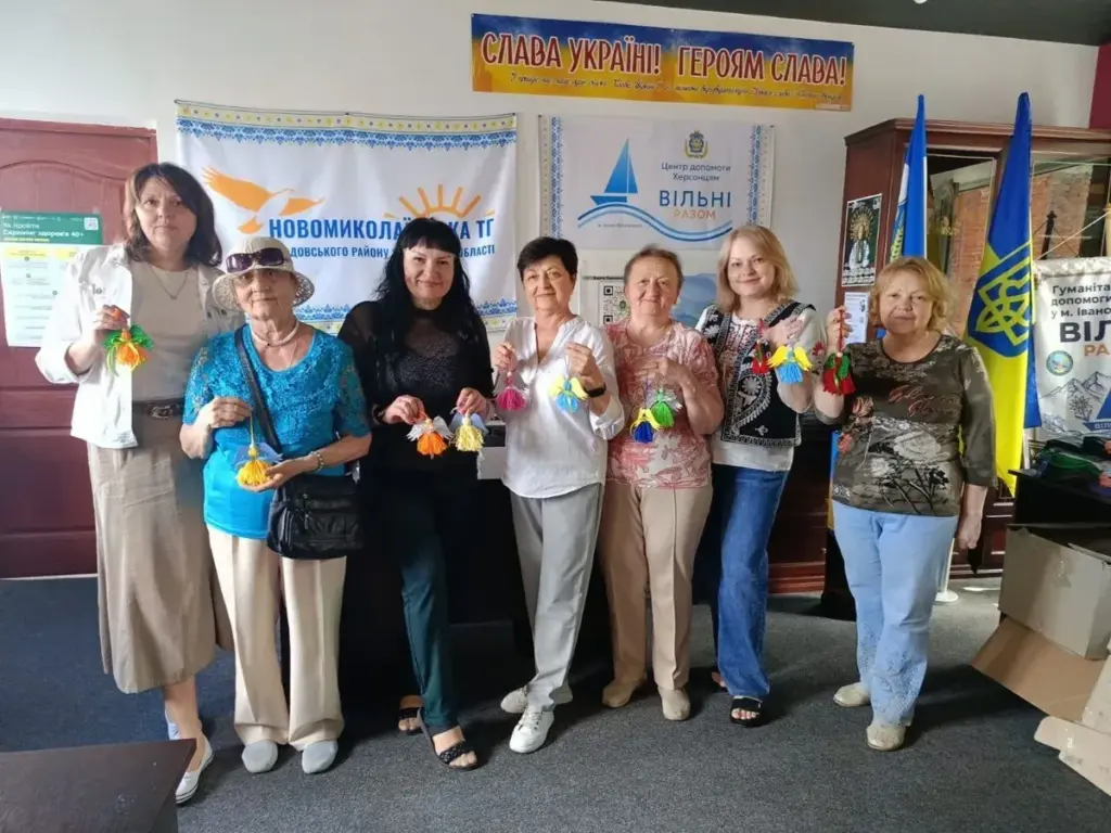 Переселенки з Херсонщини створювали янголів в Івано-Франківську