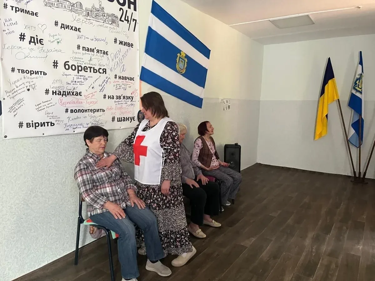 Переселенці з Херсонщини на заняттях з психологами у Хмельницькому, вчаться розуміти емоції 3