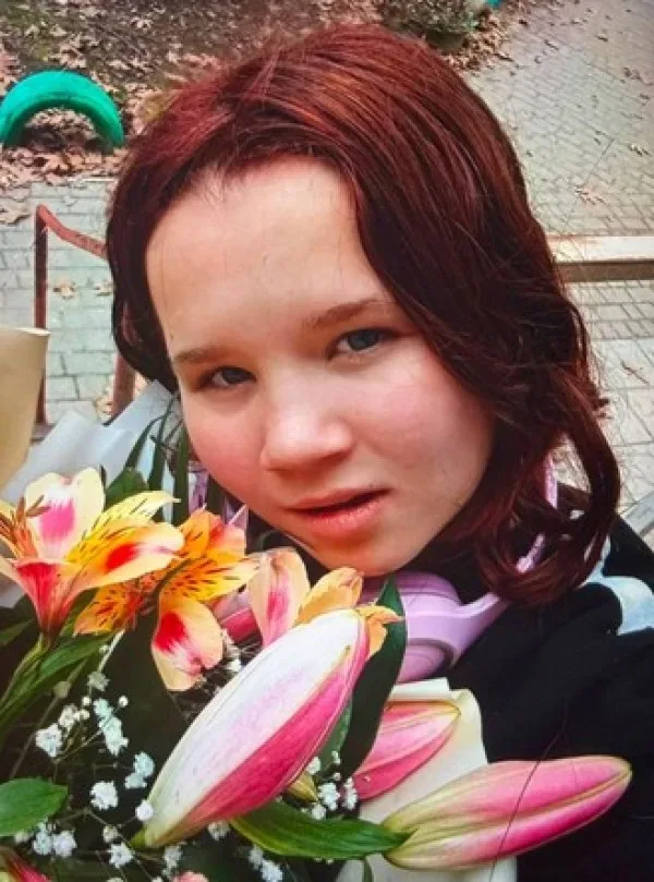 Поліція Херсона шукає 11-річну Діану Сагайдачну яка зникла з Привокзальної