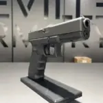 Тренувальний пістолет Glock, який придбала поліція Херсонщини для підготовки в умовах бойових дій