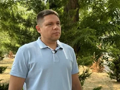 Згоріле поле з зерном на Херсонщині після атаки дронів 5
