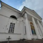 Храм у Херсонській області, пошкоджений внаслідок російського обстрілу.