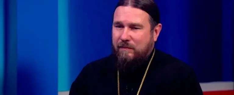 Протоієрей Дмітрій Кротков, який називав себе «головним священником СВО в Херсонській області»