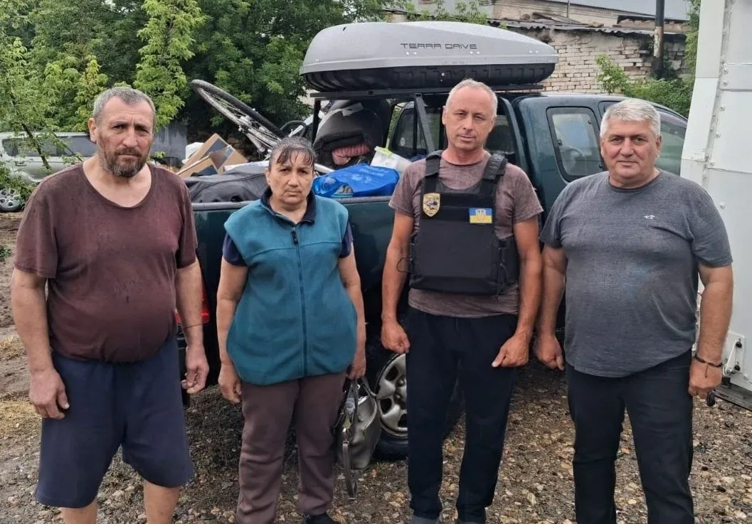 Евакуація жителів Бериславської громади, допомога у виїзді з обстрілюваного населеного пункту. 5