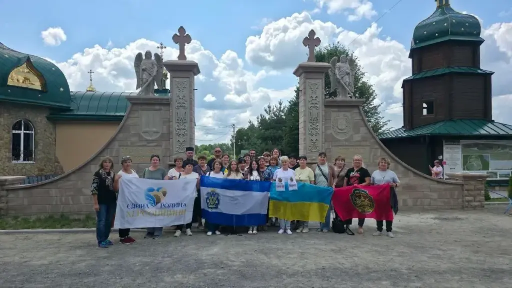 Родини Захисників Херсонщини помолилися за воїнів у Всеукраїнській прощі
