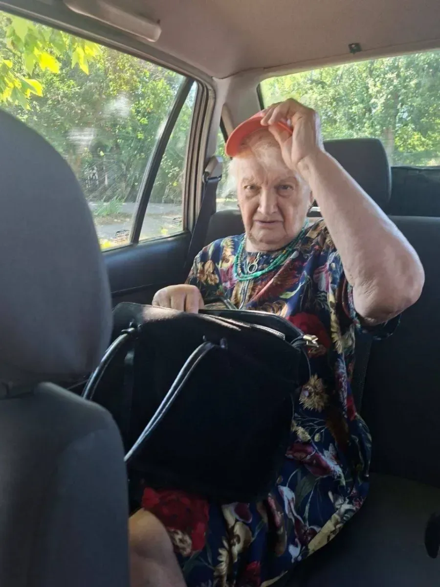 Спеціалізований автомобіль Соціального таксі у Херсоні, що надає послуги перевезення для маломобільних груп населення 1