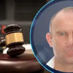 Символічне зображення правосуддя або судового процесу, що ілюструє заочний розгляд справи щодо колаборанта.
