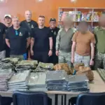 Вантажівка з гуманітарною допомогою для українських військових на Херсонщині