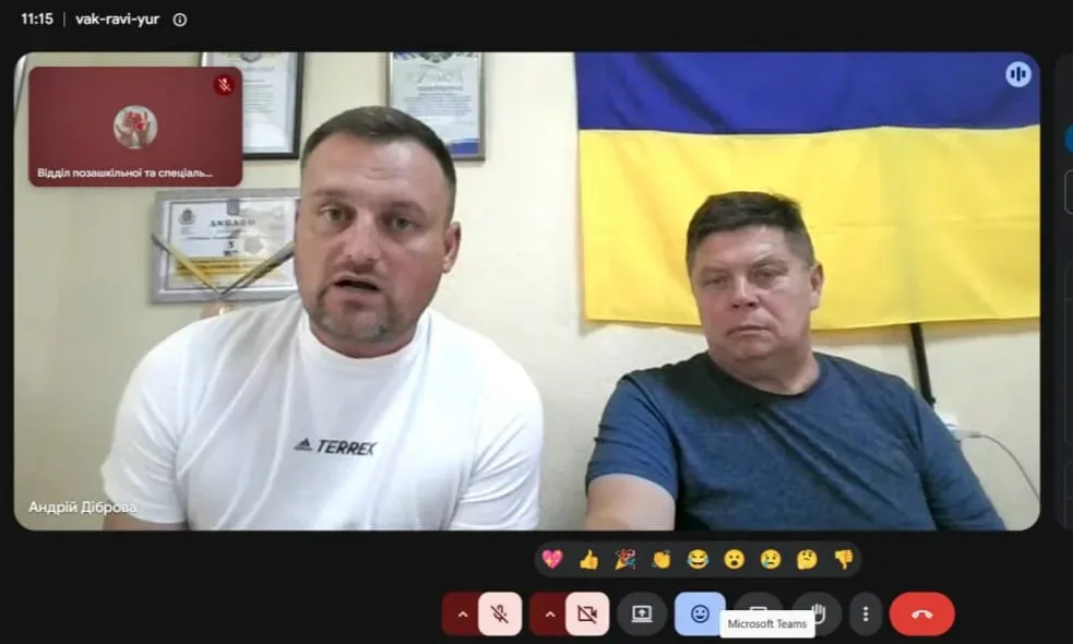 Заступник голови Херсонської ОДА Володимир Клюцевський проводить нараду щодо організації харчування дітей у школах регіону. 2