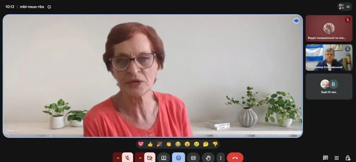 Нарада щодо забезпечення гарячим харчуванням учнів Херсонщини у новому навчальному році. 1