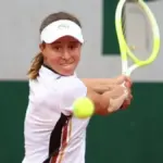 Українська тенісистка Вероніка Подрез під час матчу турніру WTA 250 у Празі