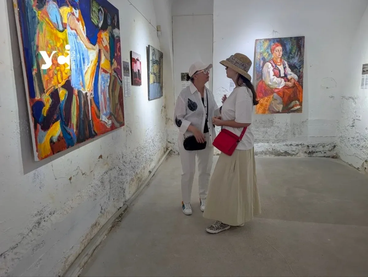 Виставка «ХЕРСОН: НЕ/вкрадене» в Одесі, присвячена пограбованому Херсонському художньому музею 5