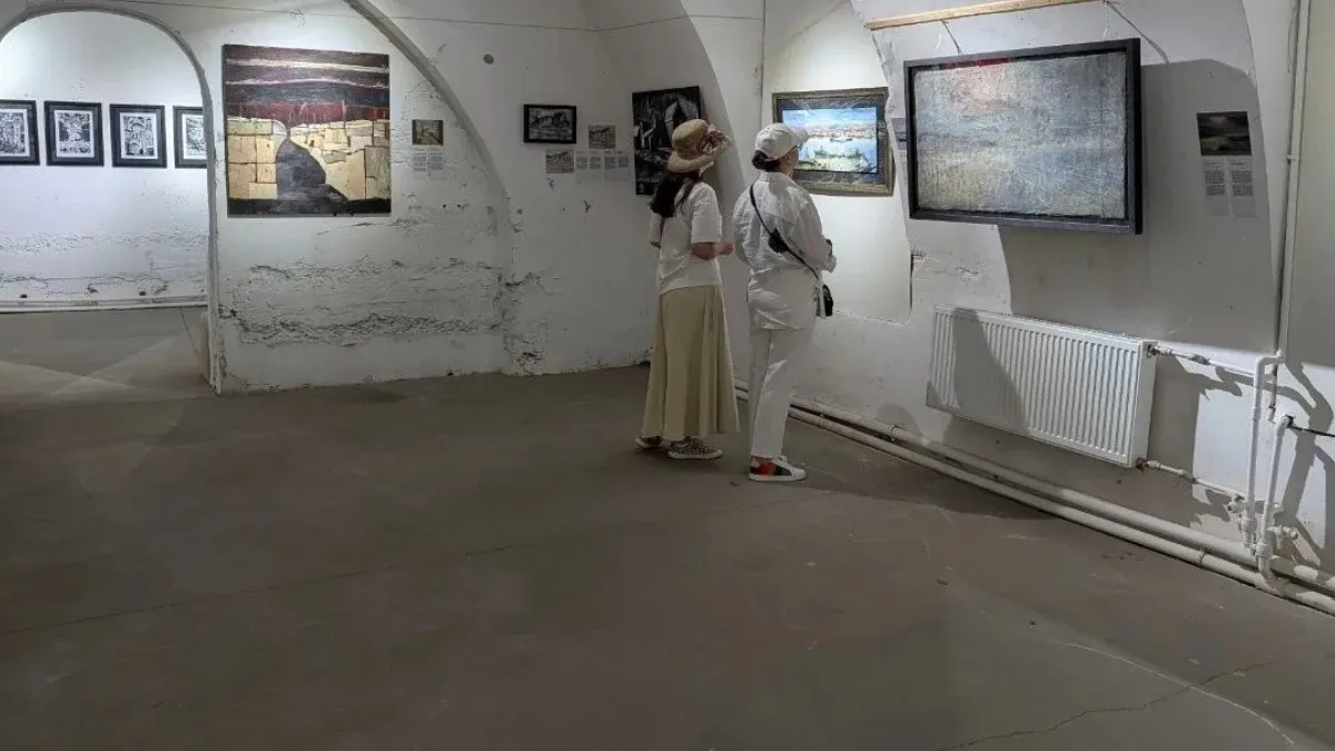Виставка «ХЕРСОН: НЕ/вкрадене» в Одесі, присвячена пограбованому Херсонському художньому музею 6