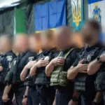 Ярослав Шанько та Олександр Прокудін нагороджують поліцейських Херсонщини з нагоди Дня Національної поліції України.