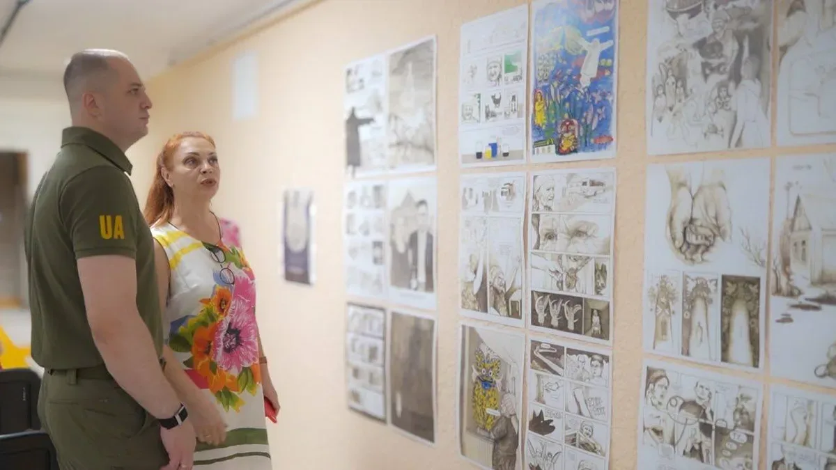 Презентація мальопису “СТІНИ”, що висвітлює культурну спадщину Херсонщини та її збереження 9