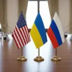 Володимир Зеленський під час пресконференції обговорює тристоронні перемовини щодо завершення війни в Україні.