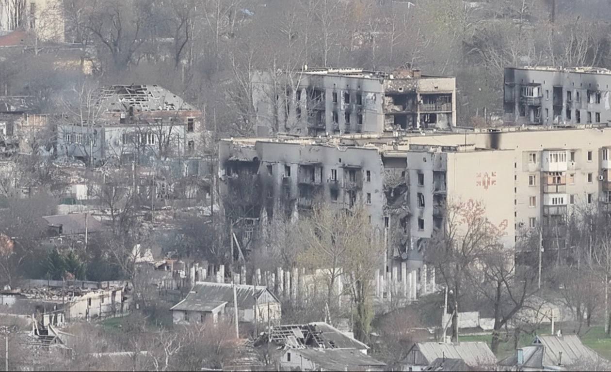 Сальдо заявив, що в Олешках є доступ до продовольства, а «життя там триває»