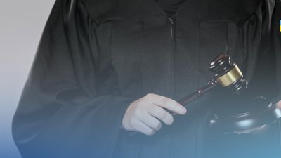На Херсонщині екссудді та колишній керівниці судового апарату заочно повідомили про підозру у колабораціонізмі