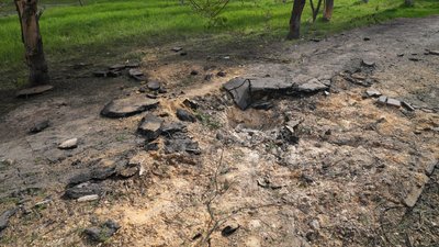 У Новорайську на Херсонщині через дронову атаку РФ поранені двоє комунальників