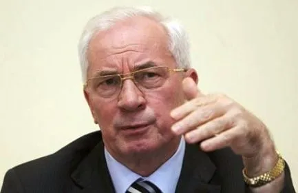 Азаров  посетит  Херсонщину  в  октябре