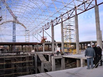 В центре Херсона появился огромный долгострой?