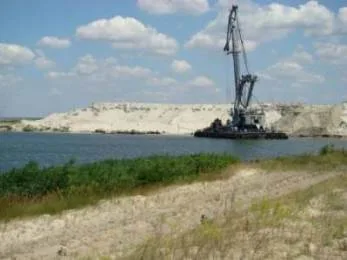 В Кардашинке в песчаном карьере утонул человек