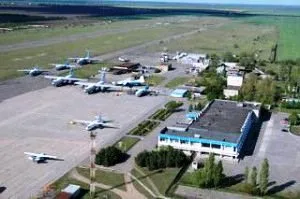 Экс-начальник николаевского аэропорта считает, что этот аэропорт проиграет конкуренцию херсонскому