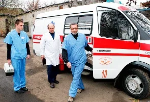 Колдобина на херсонской улице отправила в реанимацию жительницу Колорадо Спрингс