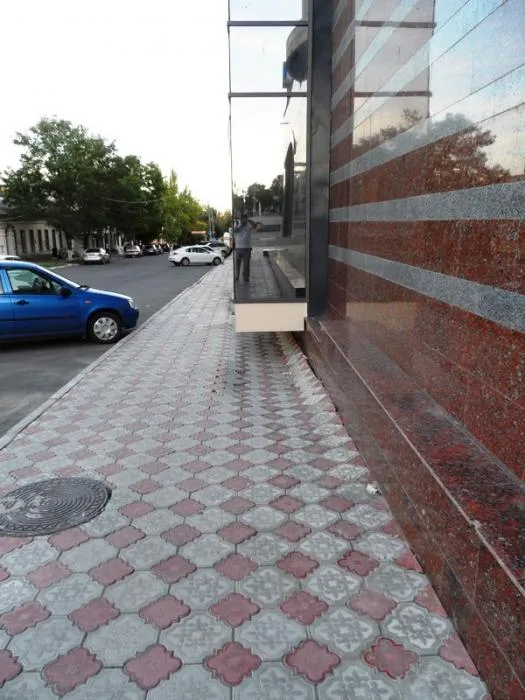ТЦ “Суворовский”: все глубже, и глубже, и глубже…