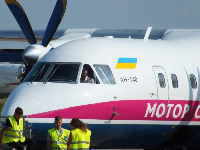 Сегодня из аэропорта “Херсон” отправлен первый авиарейс маршрутом Херсон-Москва