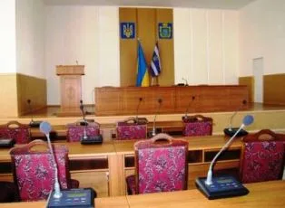 Херсонский горсовет не может начать свою сессию – нет кворума
