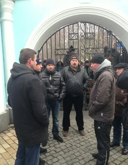 Янукович, руками “Беркута”, разогнал Евромайдан