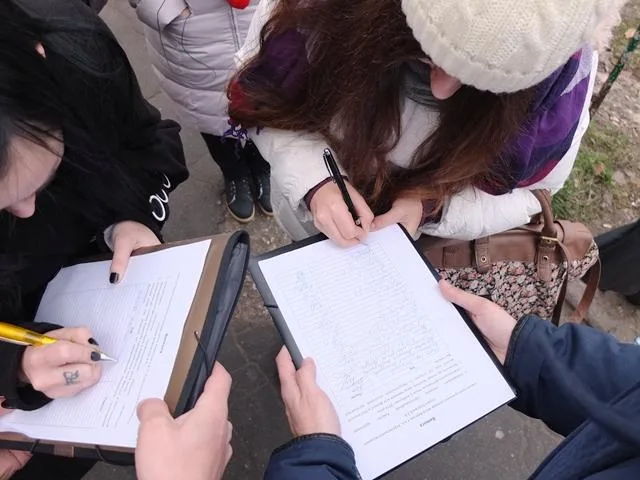 Херсонские «евромайданщики» взялись за возрождение «кРока у майбутнє»