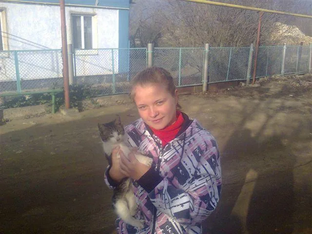 Херсонские пожарные спасли жизнь еще одной кошке