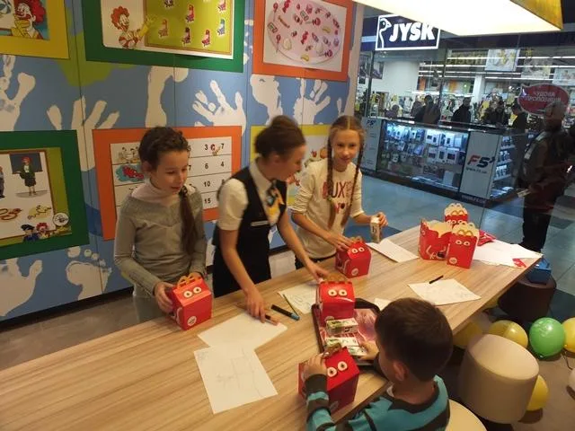 Херсонские студенты уже кричат: “Вільна каса!”