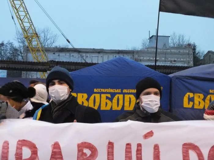 Херсонские регионалы во главе с губернатором провели свой Майдан