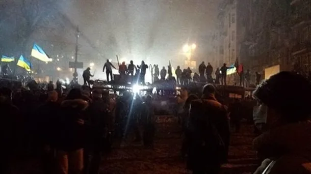 МАЙДАН ОНЛАЙН: ХРОНИКА СТОЛКНОВЕНИЙ В ЦЕНТРЕ КИЕВА 20-28 января (видеотрансляция, обновляется)