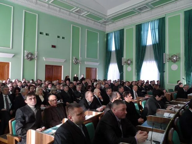 Депутаты Херсонского облсовета утвердили обращение в поддержку Президента