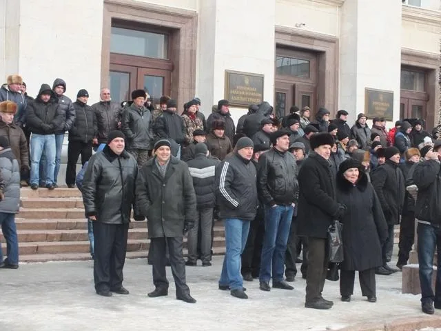 Два херсонских Майдана: кто кого провоцирует?