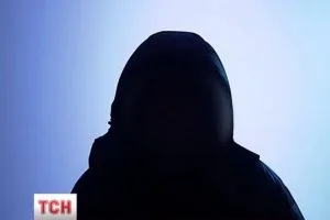 Милиционер, обнародовавший видео издевательств “Беркута”, бежал от мести коллег в ЕС