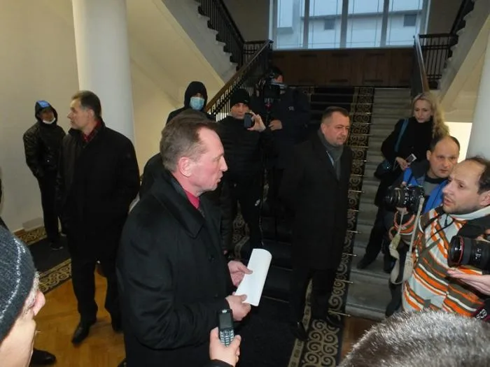 В Херсоне захватили ОГА. Костяк написал заявление об отставке (дополнено)